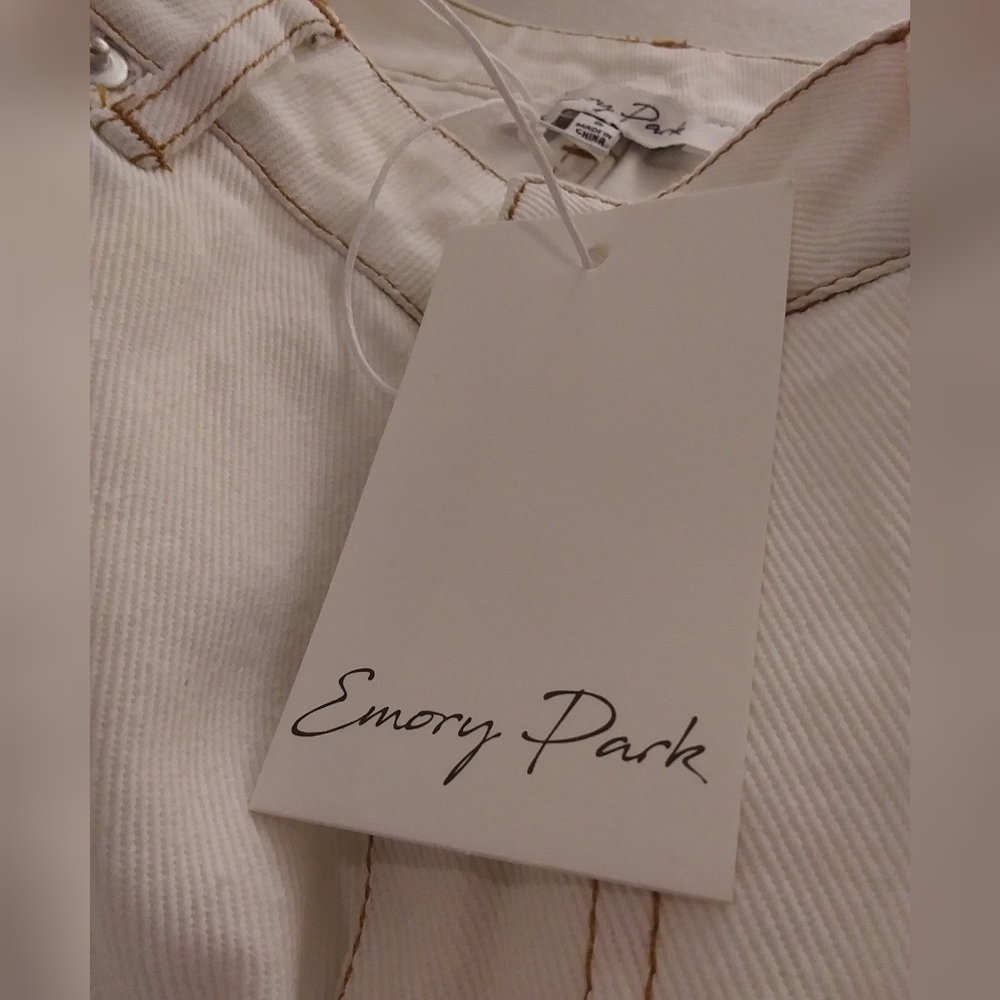 Above All Else Wide Leg Jeans by Emory Park - Picture 6 of 6